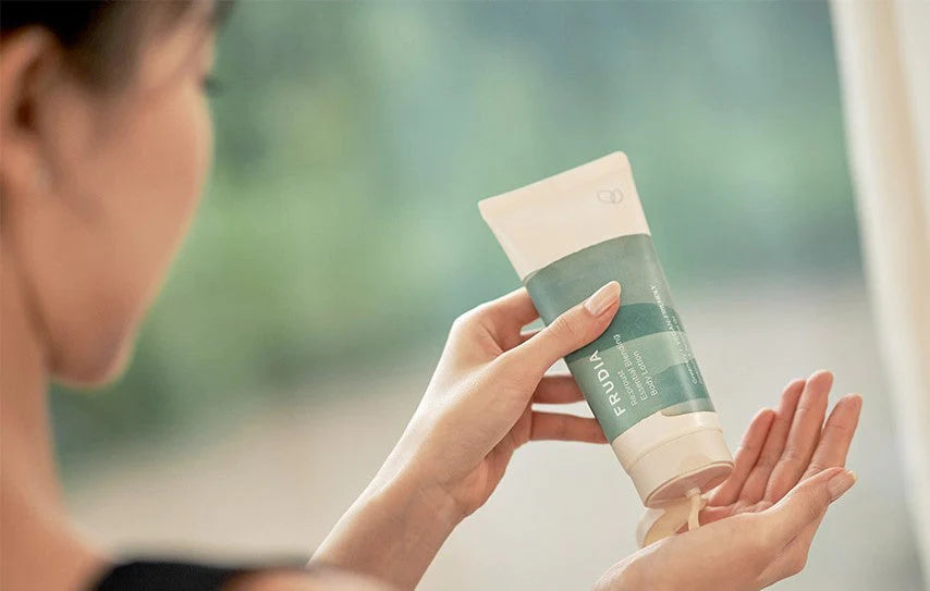 FRUDIA-Re:proust Essential Body Lotion 200 ml