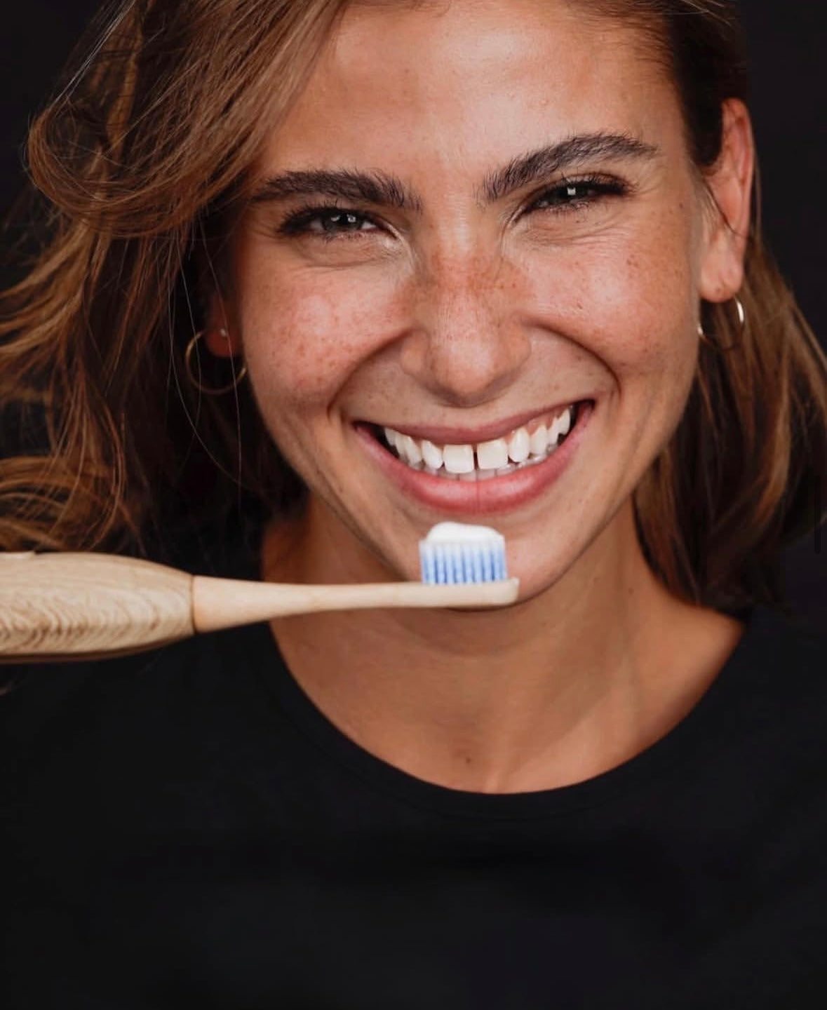 Jourenwi™️ ADULTS Electric Bamboo Toothbrush | Free Whitening charcoal + Free delivery